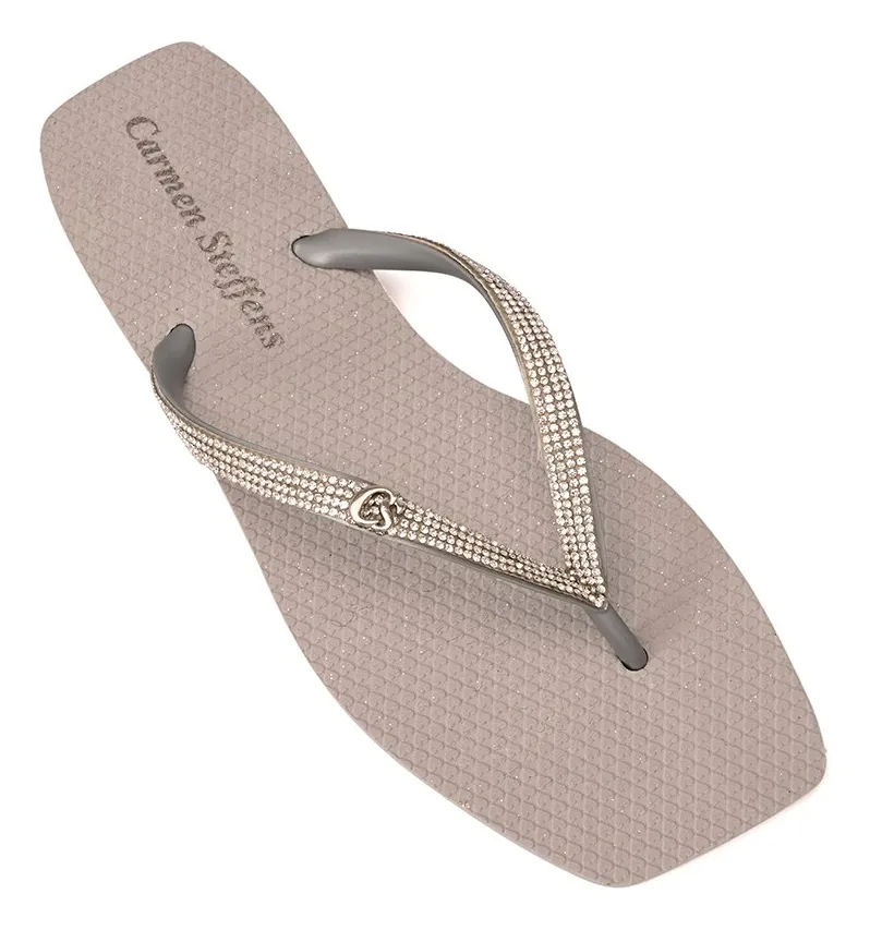 Chinelo Prata Brilho Carmen Steffens